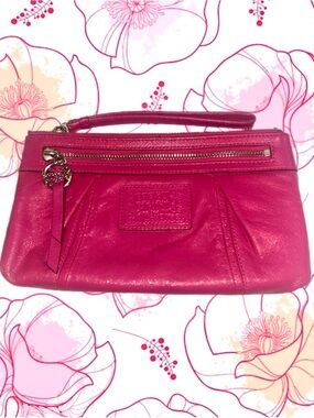 Coach Poppy hot Pink Leather Wristlet Clutch Vintage fuchsia mini bag